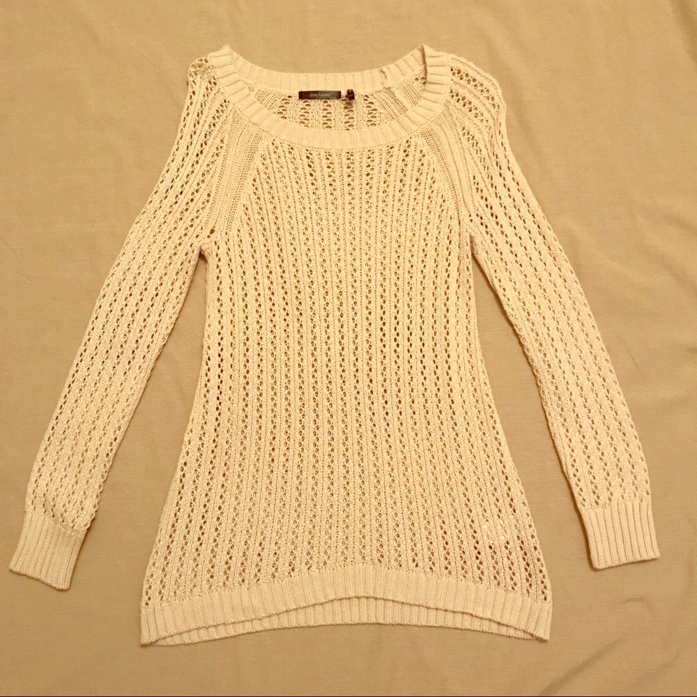 Daisy Fuentes XS Cream Sweater